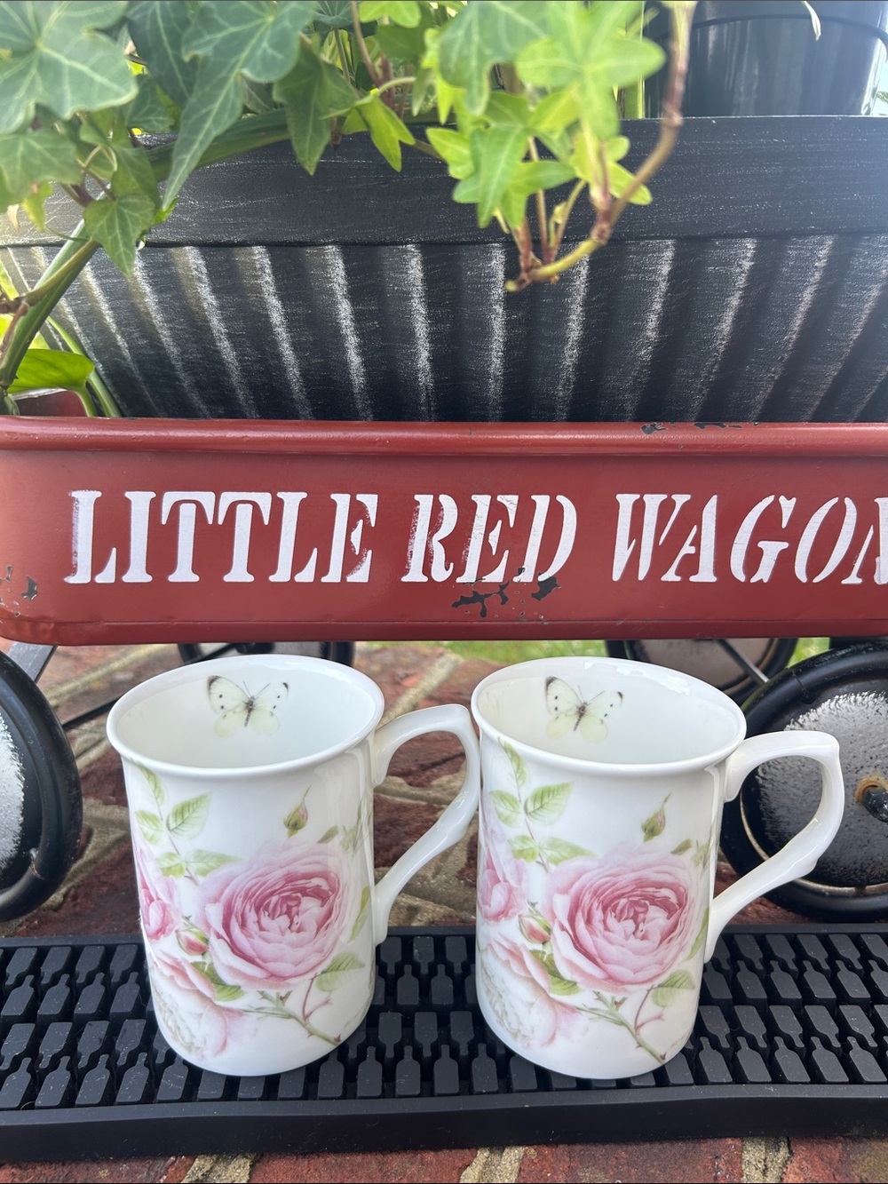 Floral Pink Rose Porcelain Mug Set of 2 - Elegant Home Dining